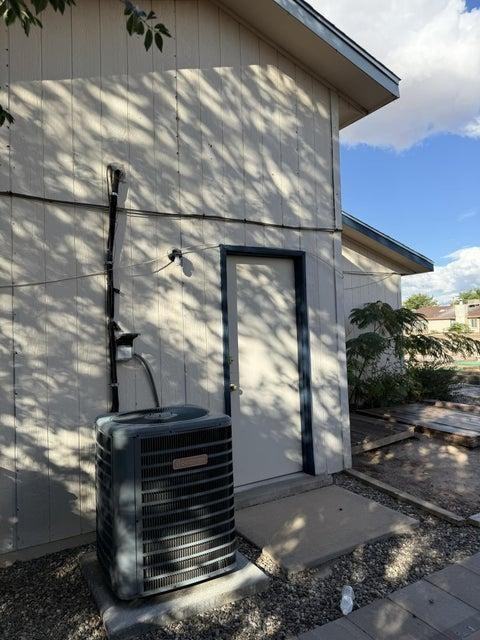 290 Asbury Rd Ne - Photo 4 of 20