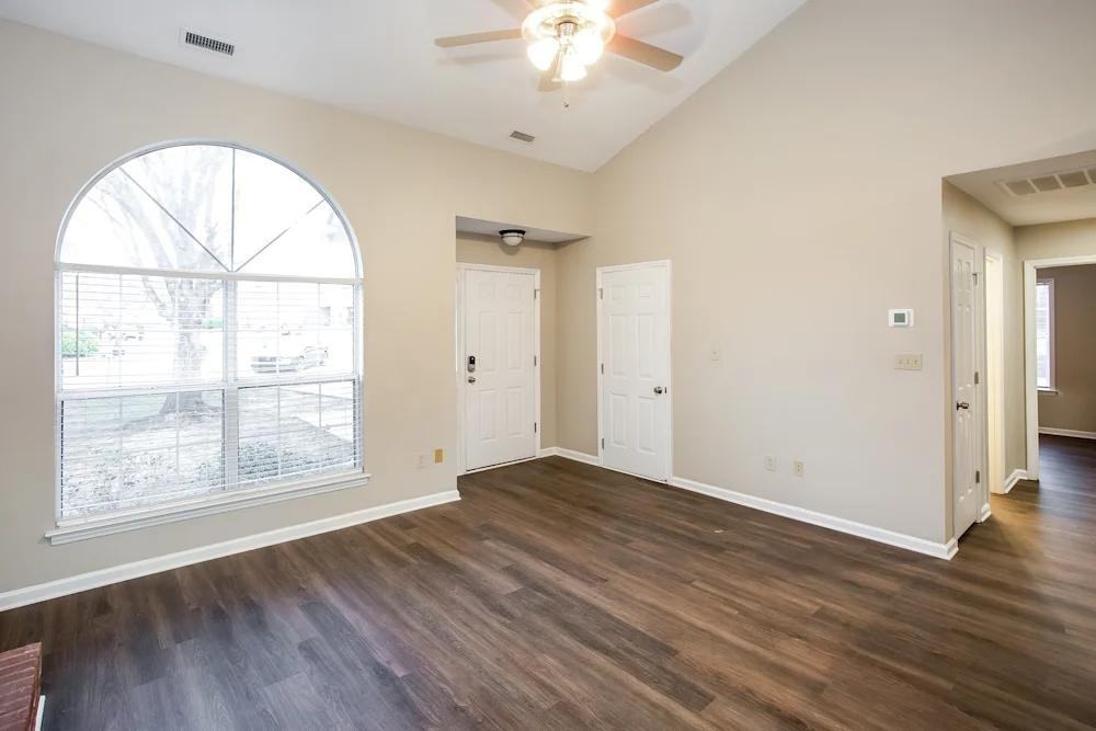 4302 Emerald Ln #NA - Photo 2 of 8