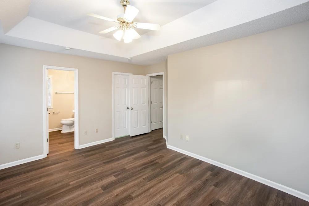 4302 Emerald Ln #NA - Photo 3 of 8