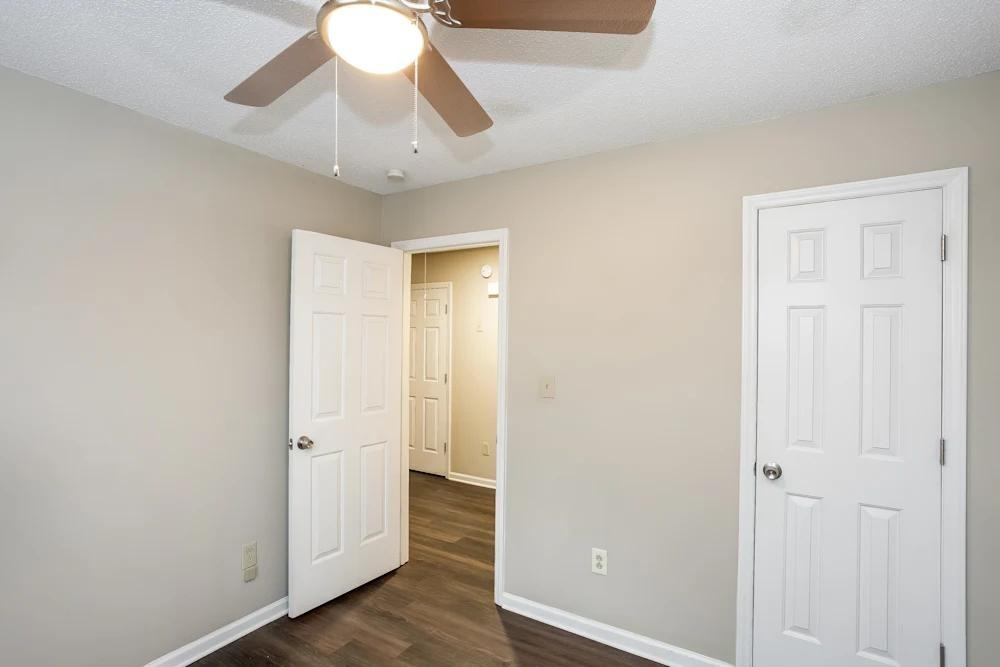 4302 Emerald Ln #NA - Photo 4 of 8