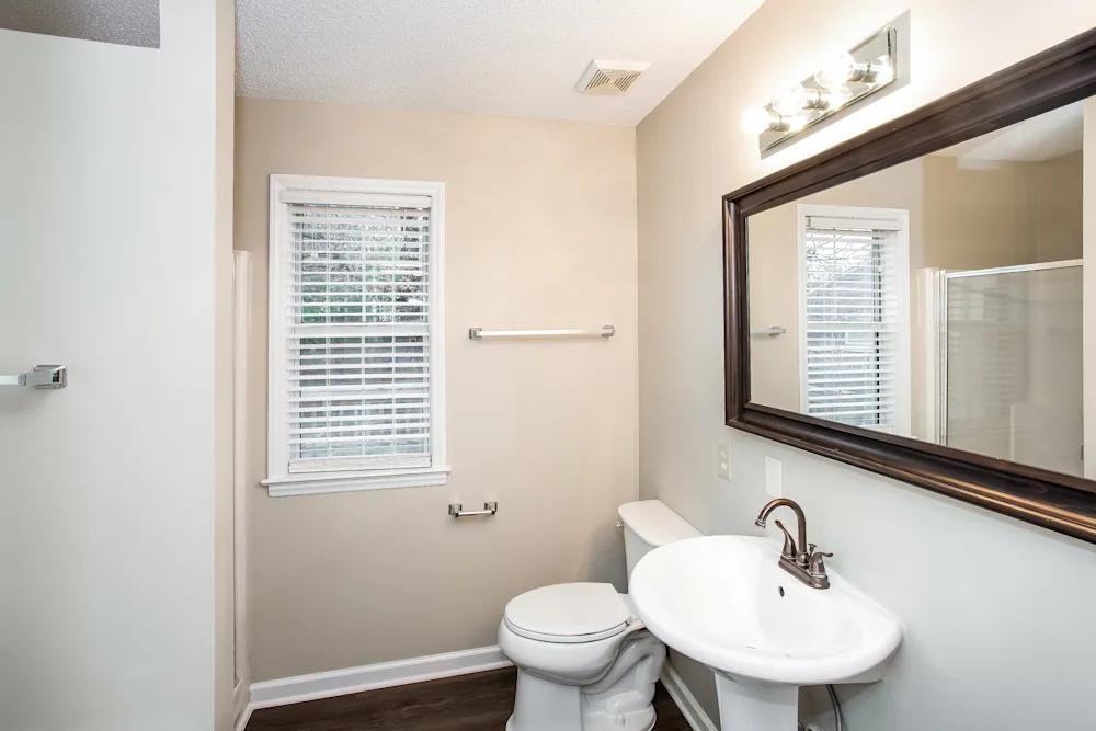 4302 Emerald Ln #NA - Photo 7 of 8