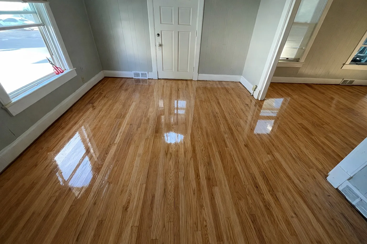 265 W Main St #1 - Photo 3 of 15