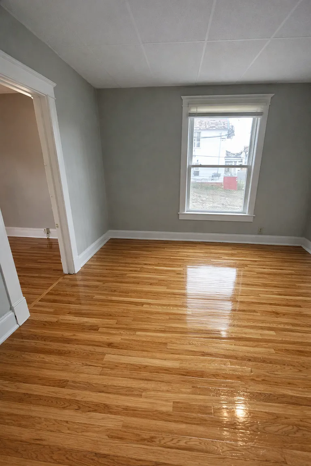 265 W Main St #1 - Photo 5 of 15