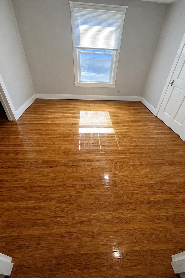 265 W Main St #1 - Photo 7 of 15