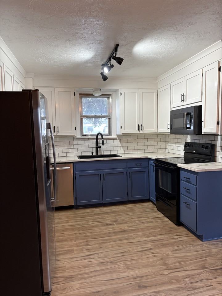 6130 W Butte St #NA - Photo 5 of 14