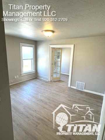 1217 Otter Ave Uppr - Photo 3 of 14