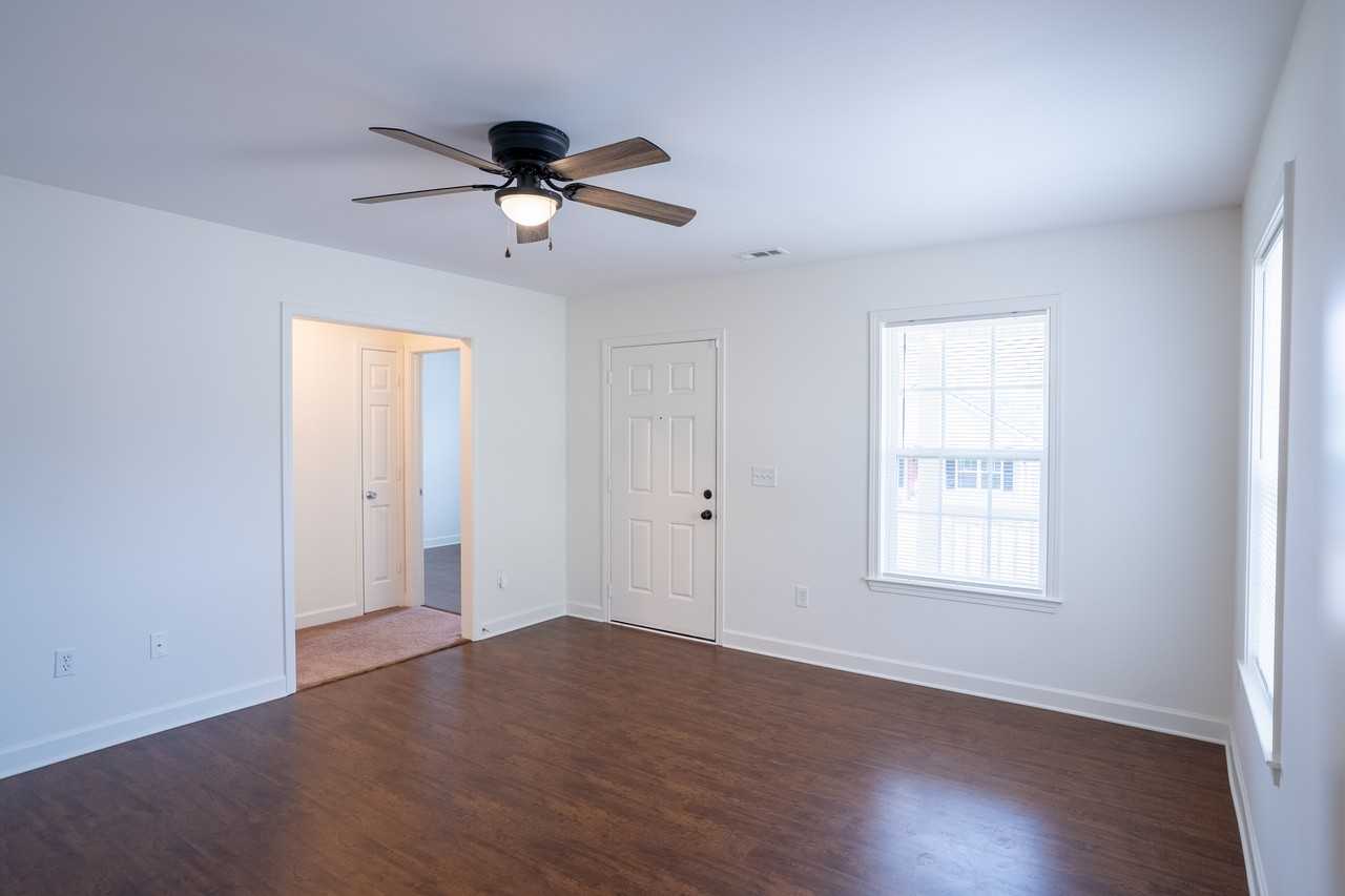 305 S Calhoun St #NA - Photo 6 of 14