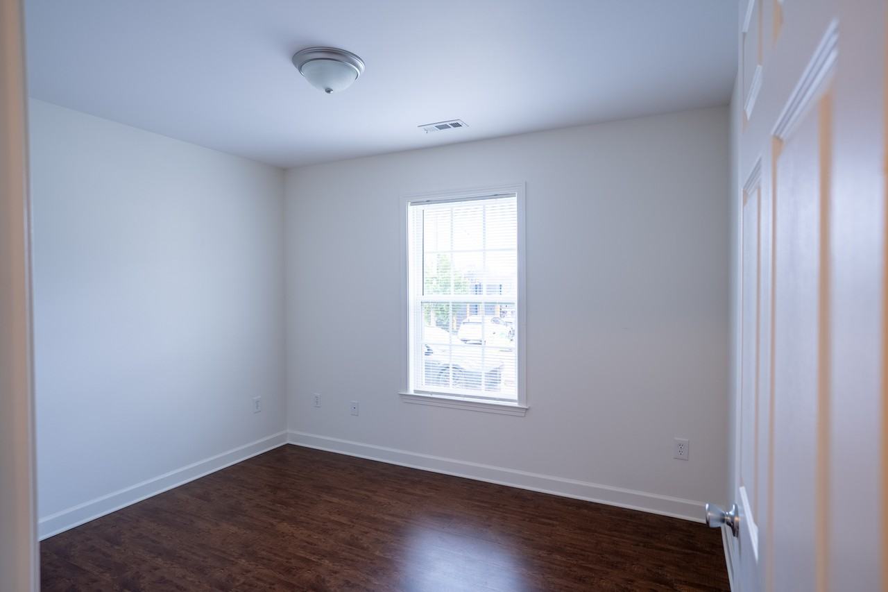 305 S Calhoun St #NA - Photo 7 of 14