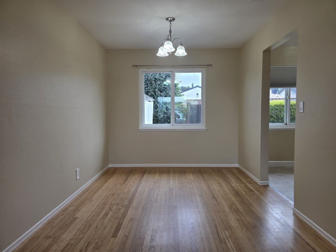 2440 Maywood Dr #1 - Photo 6 of 20