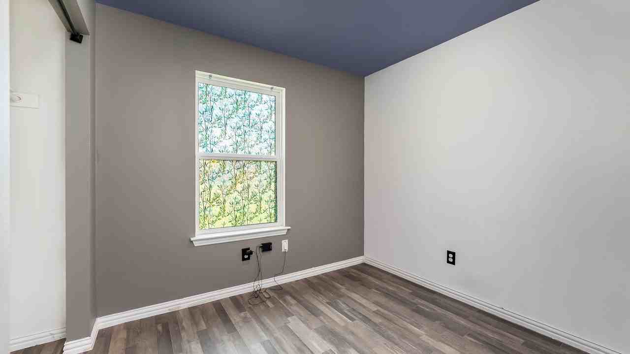 225 Virginia St #NA - Photo 4 of 25