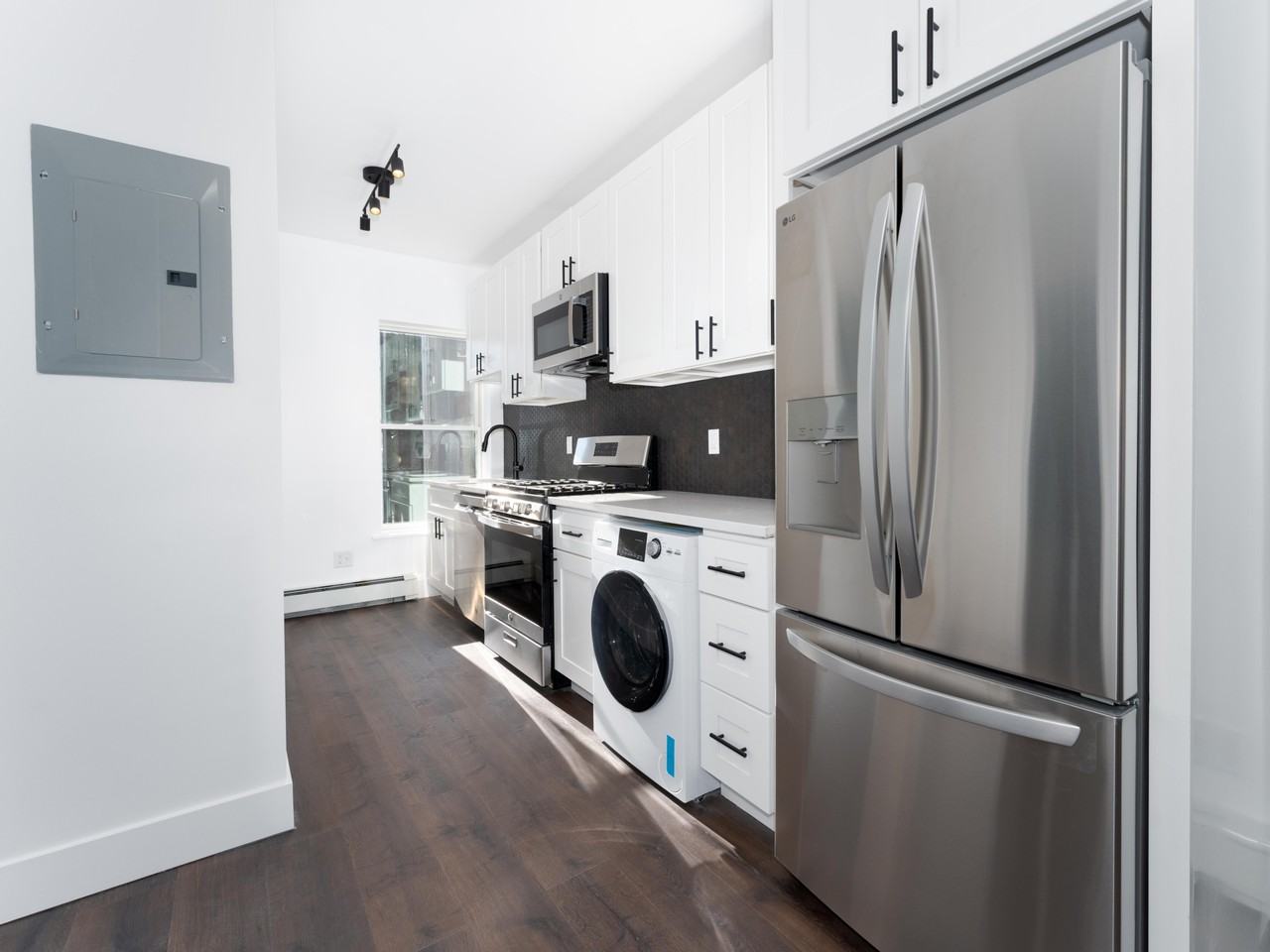 216 E 117th St #4 - Photo 2 of 9