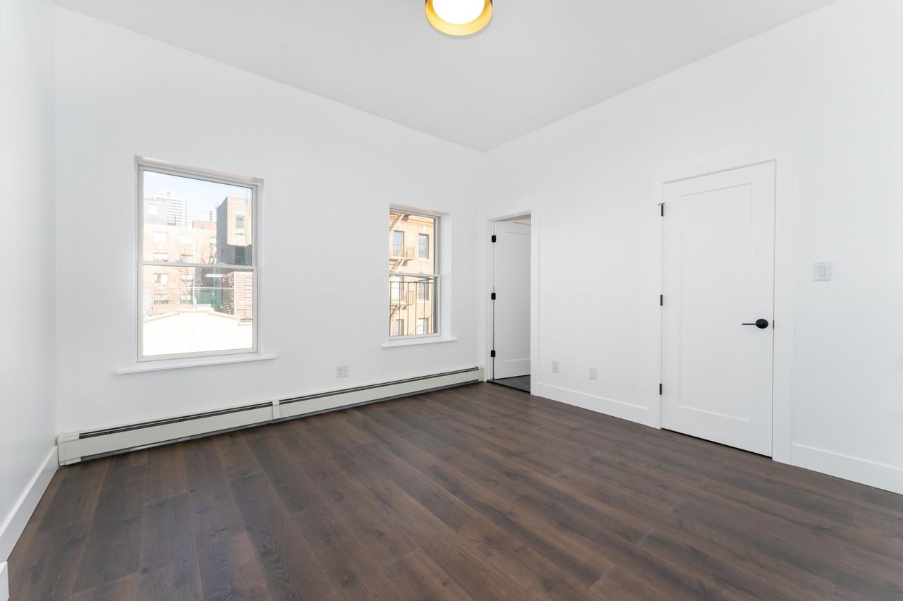 216 E 117th St #4 - Photo 5 of 9