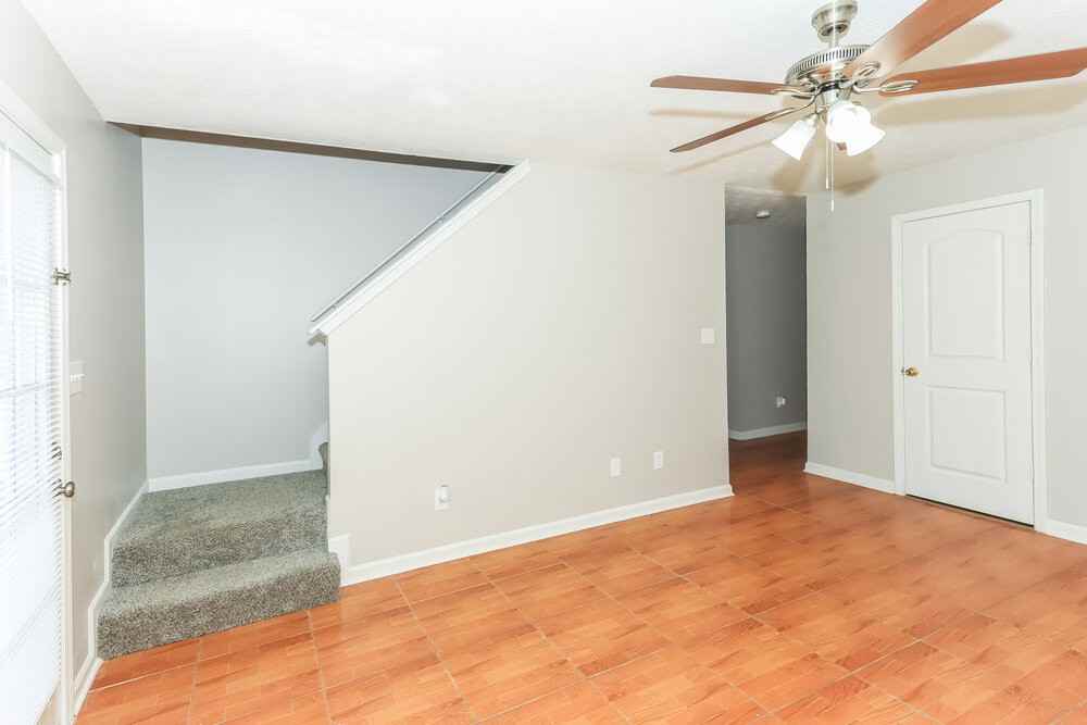 833 Rock Shoals Ct - Photo 6 of 20