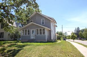 featured image of 433 5th Ave Ne #2