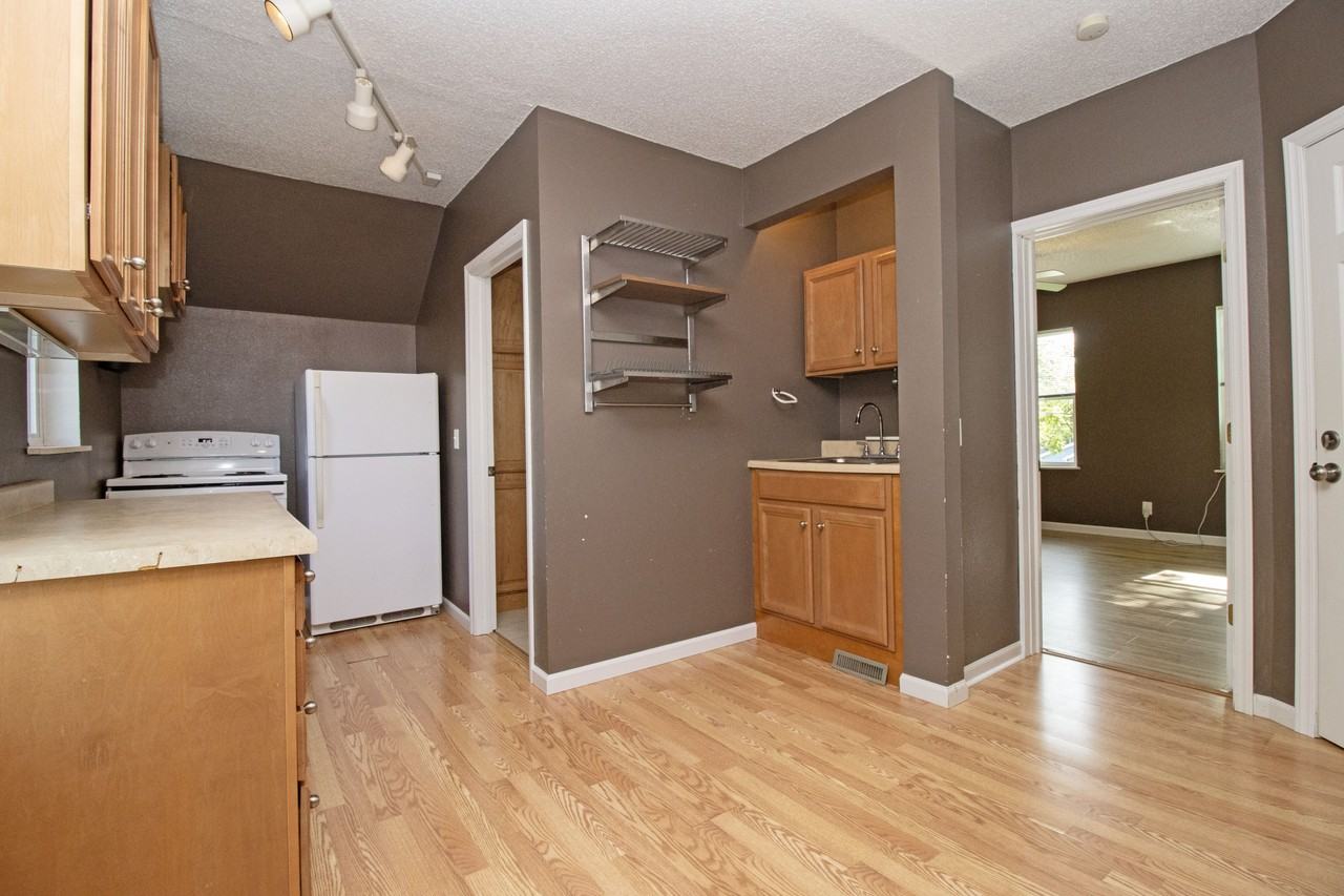 612 1209 10th Avenue South St. Cloud #2 - Photo 5 of 11