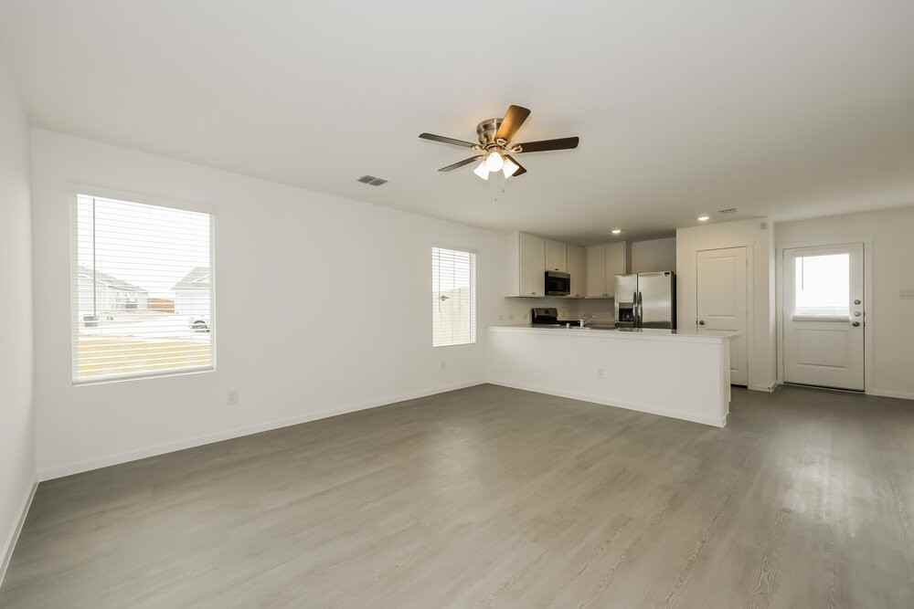 10701 Revolver Ln - Photo 3 of 16