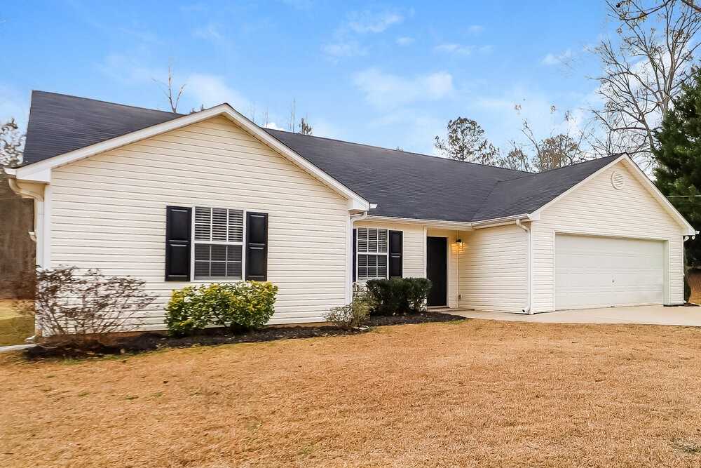 90 Dylans Ct - Photo 3 of 16