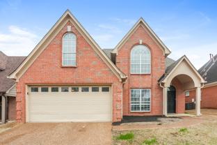 1390 Bayberry Hill Dr - Photo 1 of 1