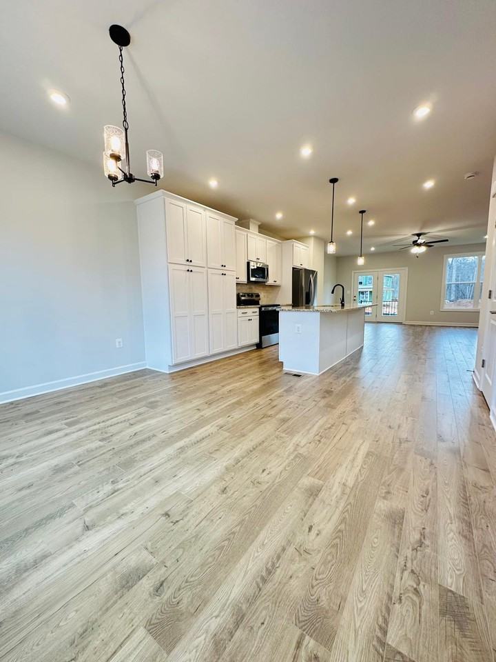 3223 Horizon Rd #1 - Photo 4 of 30