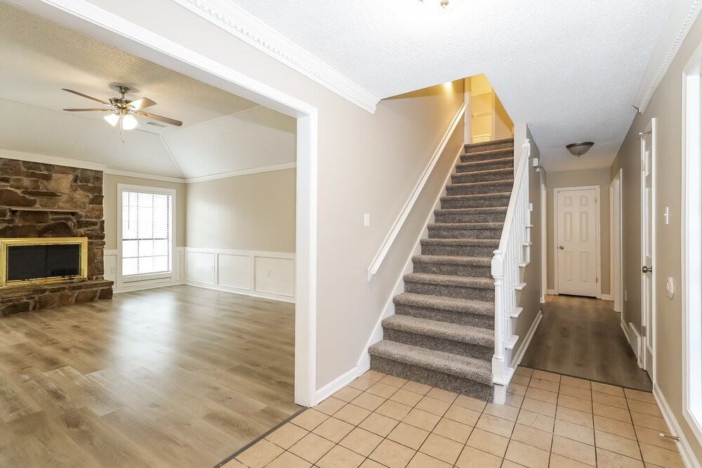 8163 Cairn Dr - Photo 4 of 20