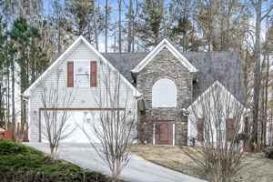 featured image of 633 Saddle Ridge Dr
