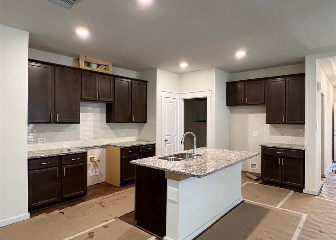 Brazos Dr #1 - Photo 4 of 5