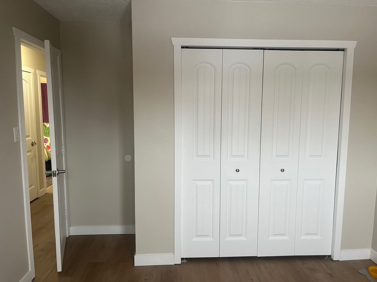 4111 49 Ave #2WEST - Photo 6 of 14