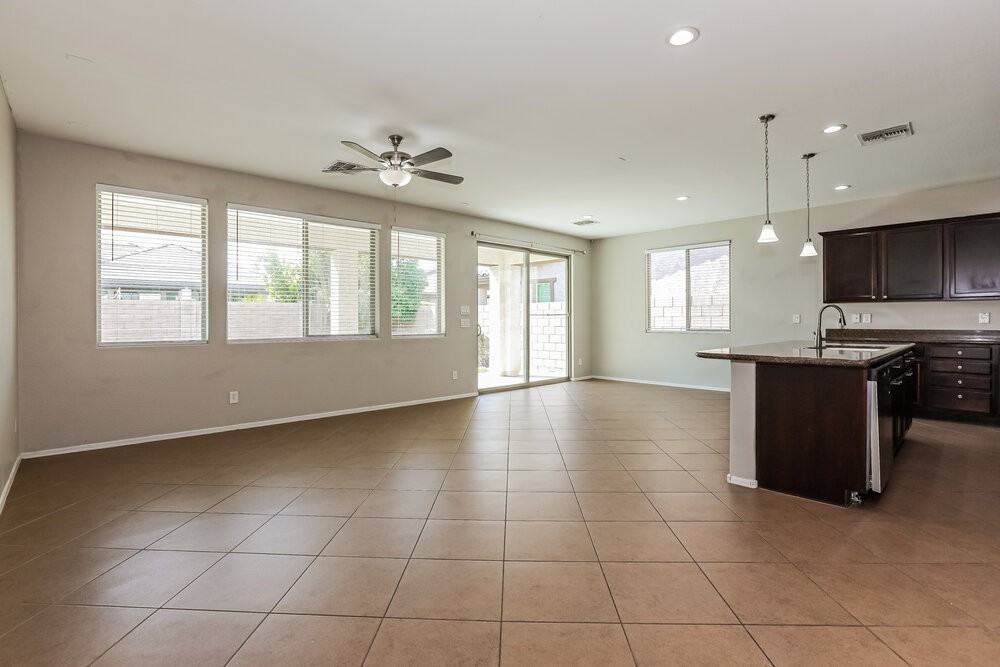 22479 E Desert Spoon Dr - Photo 3 of 16