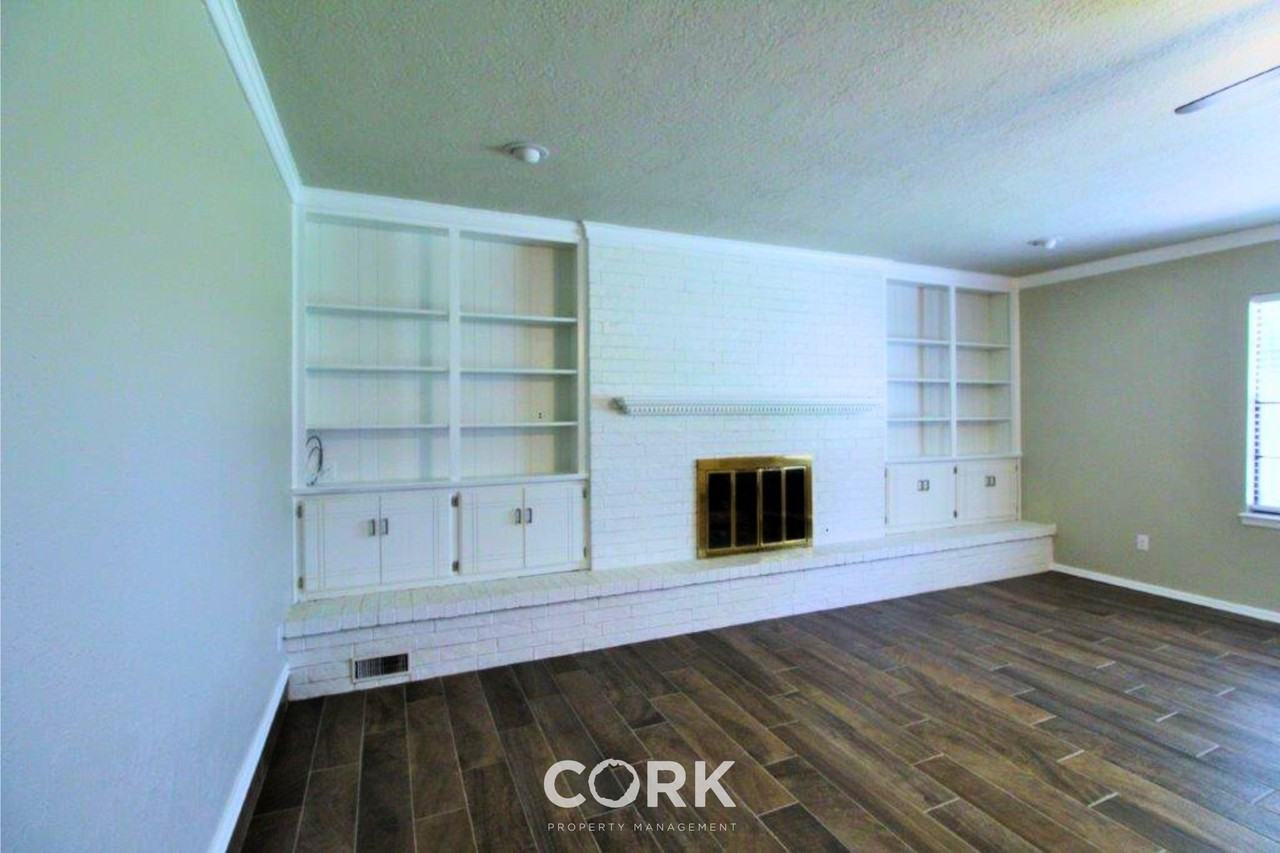 2813 Old Hickory Dr #1 - Photo 5 of 50