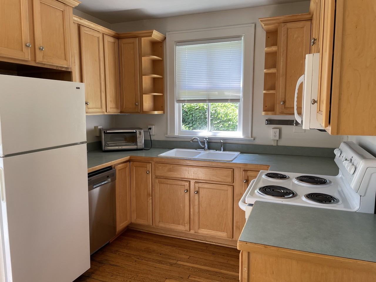 7 Valley Cir #A - Photo 4 of 9