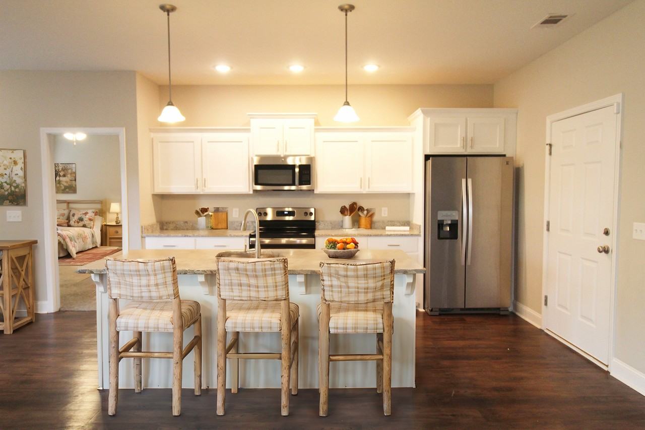 209 Fallen Leaf Dr #1 - Photo 3 of 24