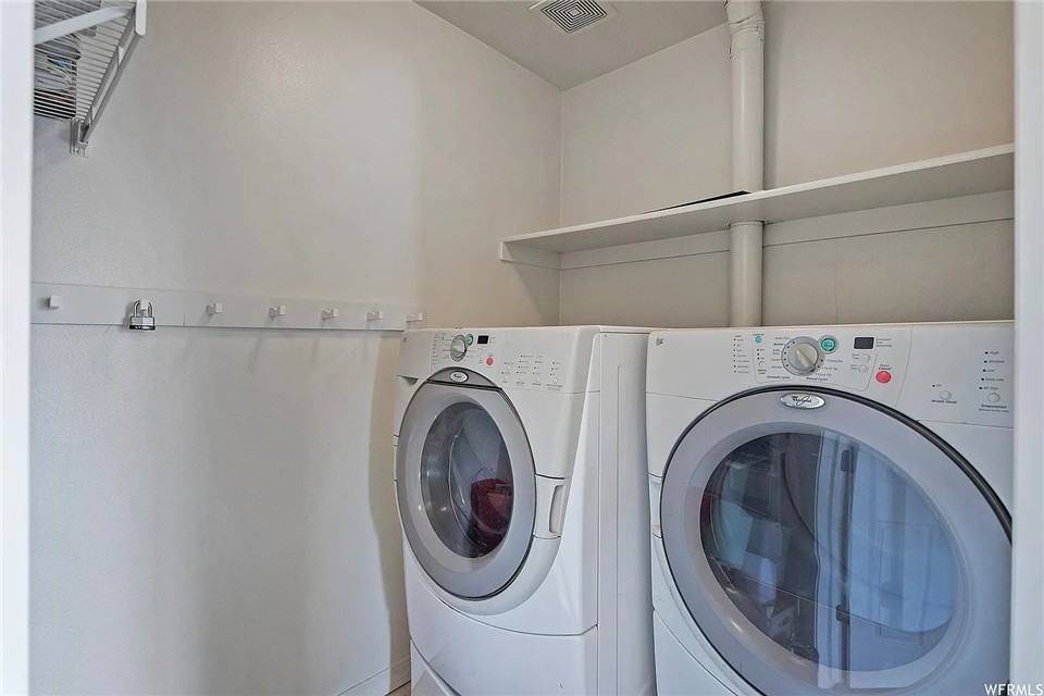 1162 E St - Photo 6 of 17