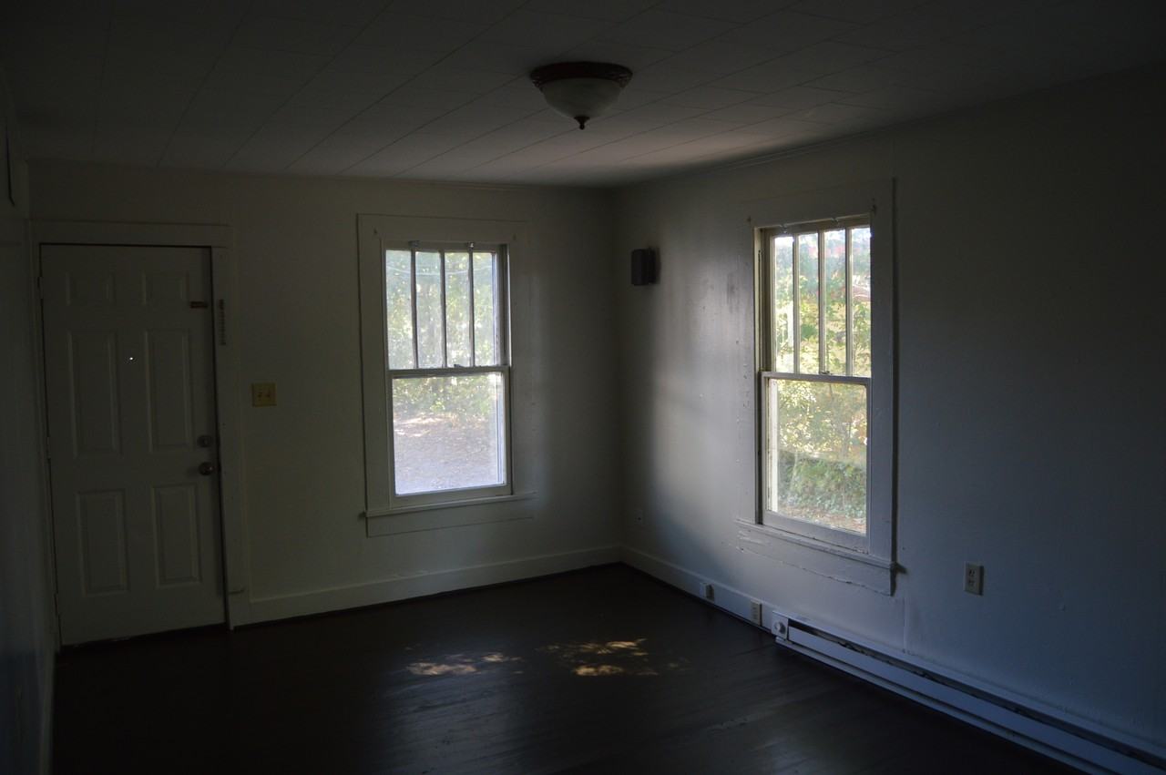 245 N Main St #1 - Photo 3 of 10