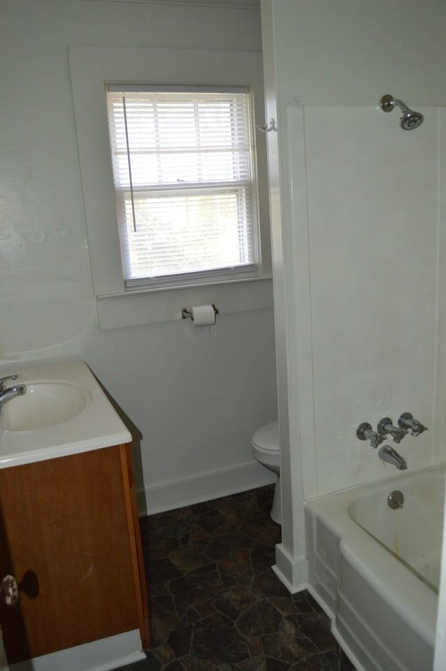 245 N Main St #1 - Photo 6 of 10