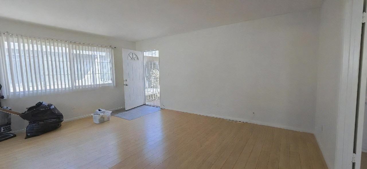 1215 Amethyst St #D - Photo 5 of 13