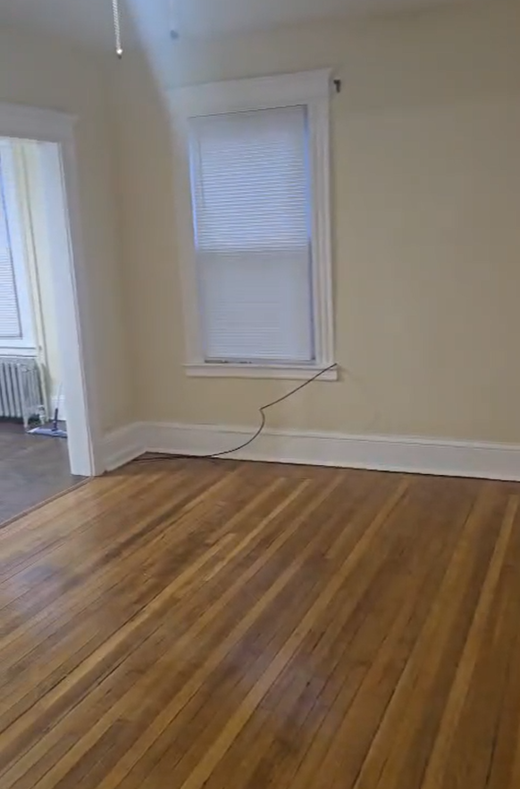 28 Sterling St #1 - Photo 7 of 7