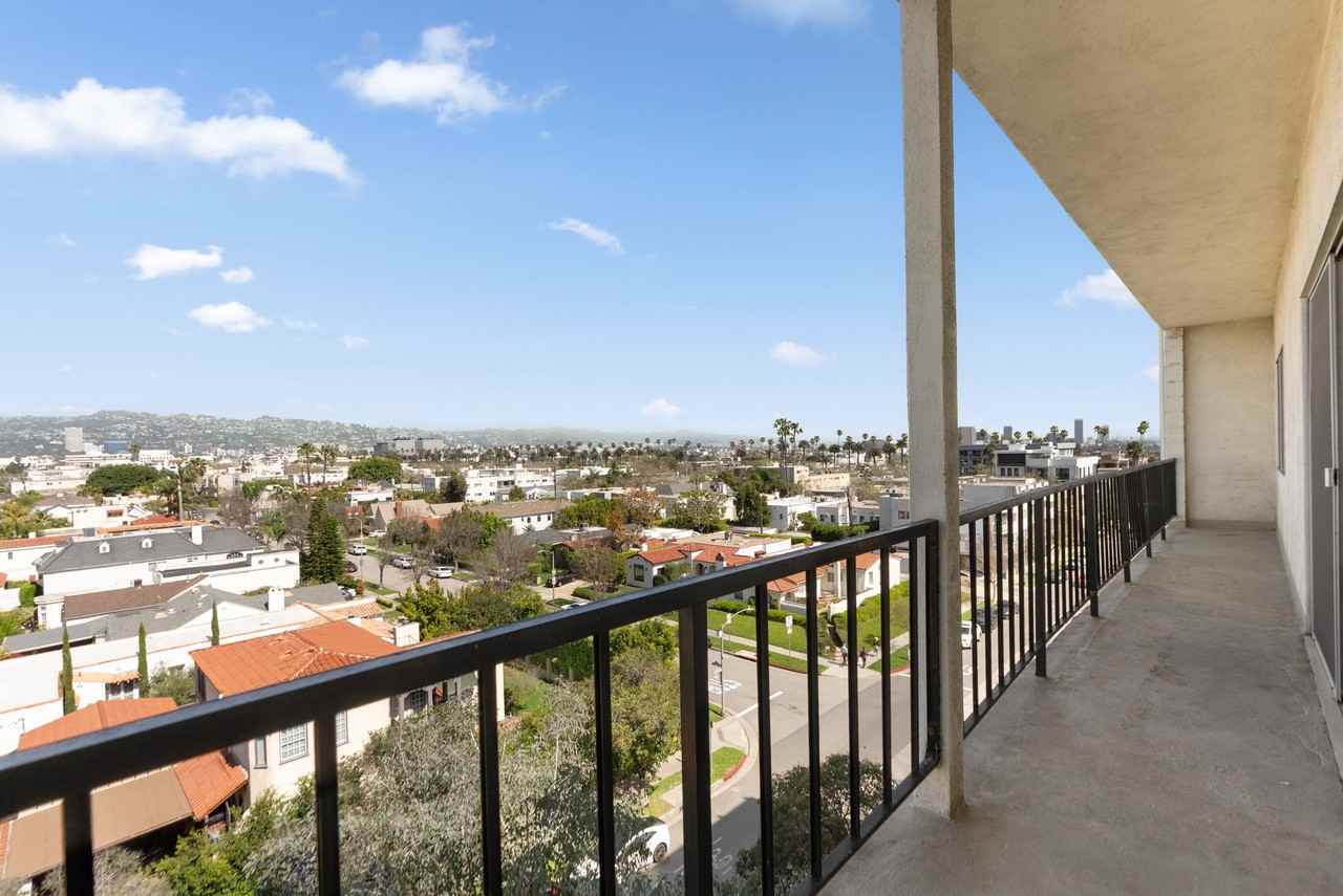 1115 S Elm Dr #616 - Photo 4 of 14