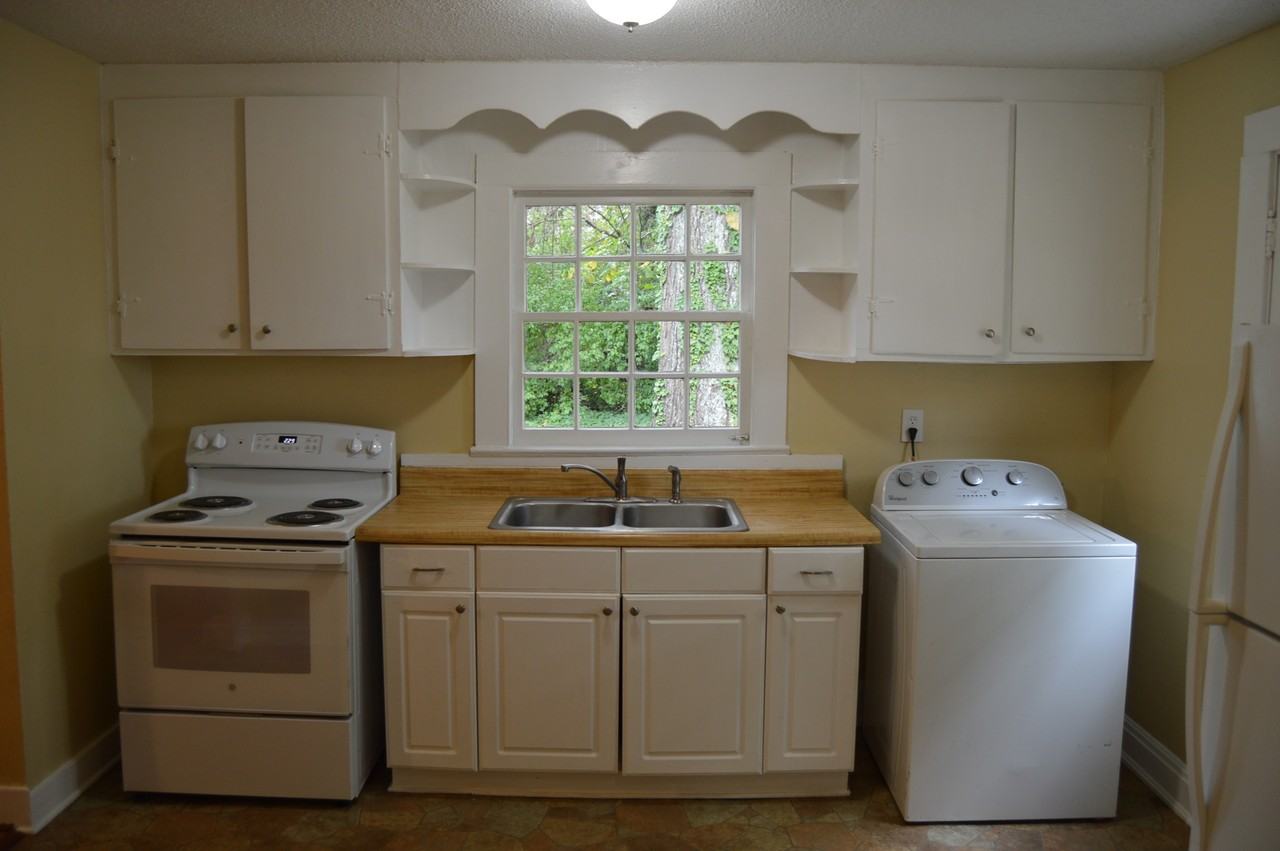 819 Charlotte Ave-2 #1 - Photo 5 of 10