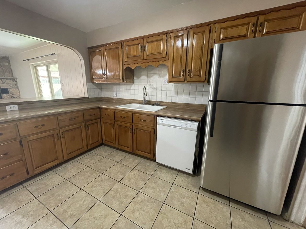 8415 Menaul Blvd Ne #1 - Photo 7 of 18