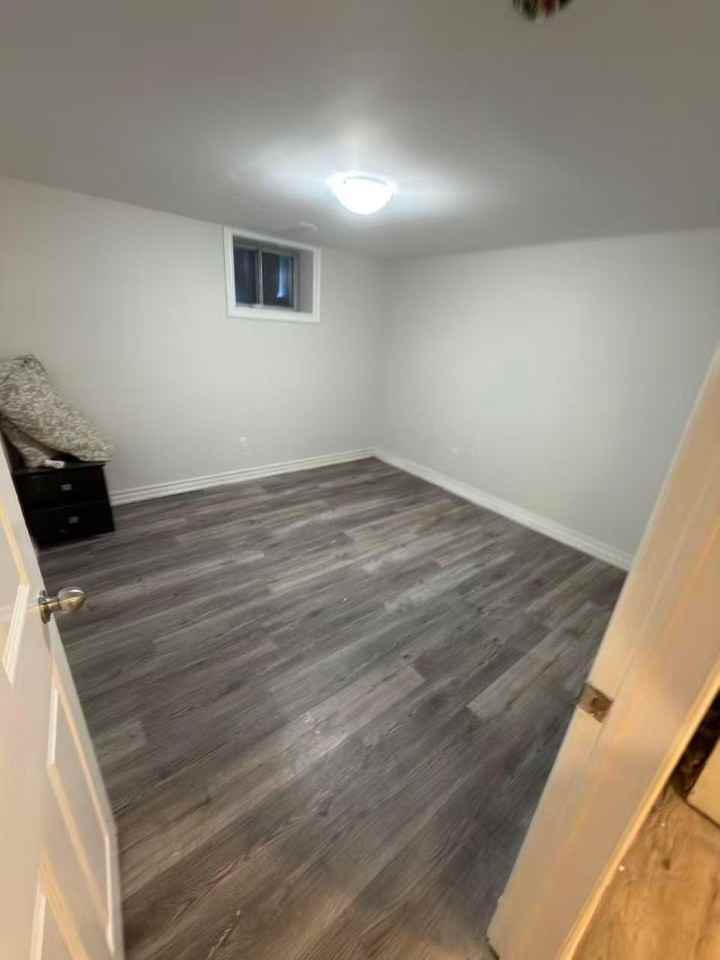 97 Shropshire Dr #2 - Photo 3 of 9