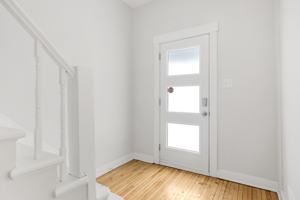 featured image of 481 Besserer St