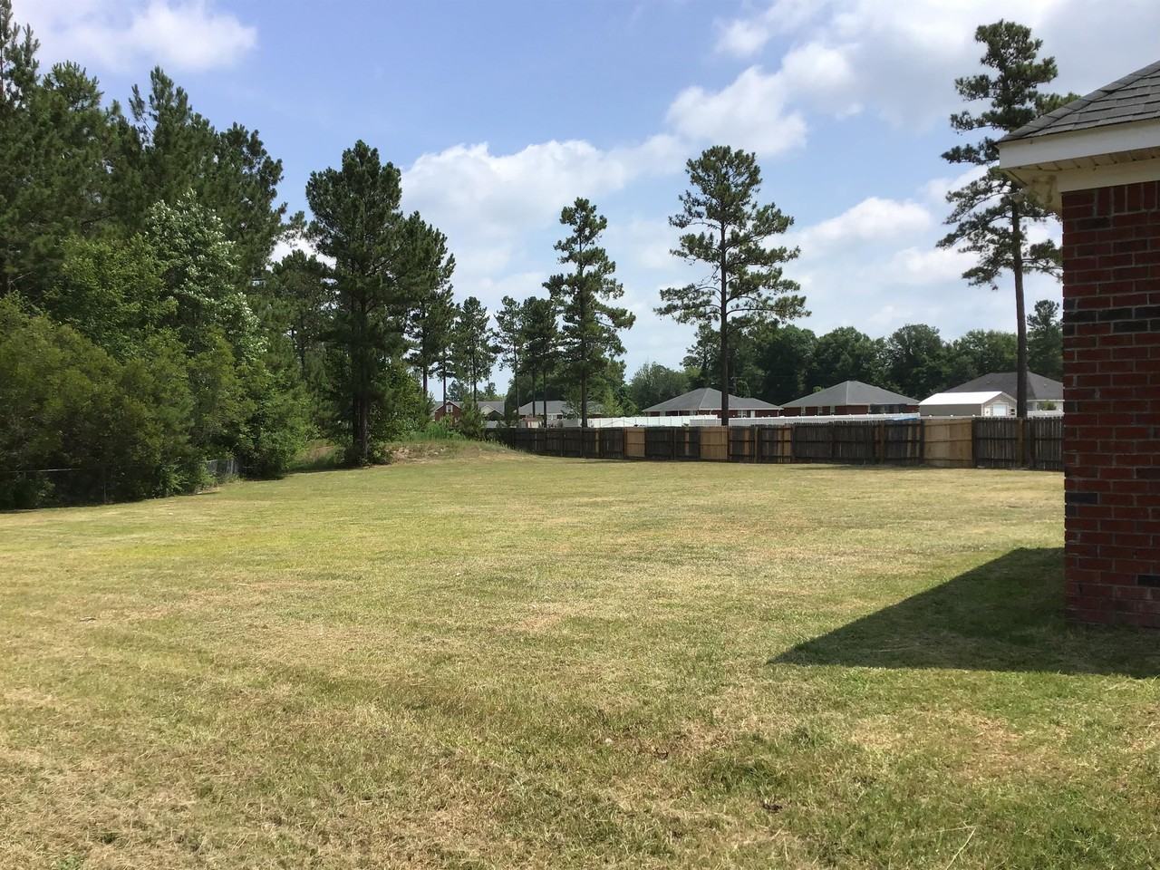 92 Jackson Ave Ne #1 - Photo 3 of 36