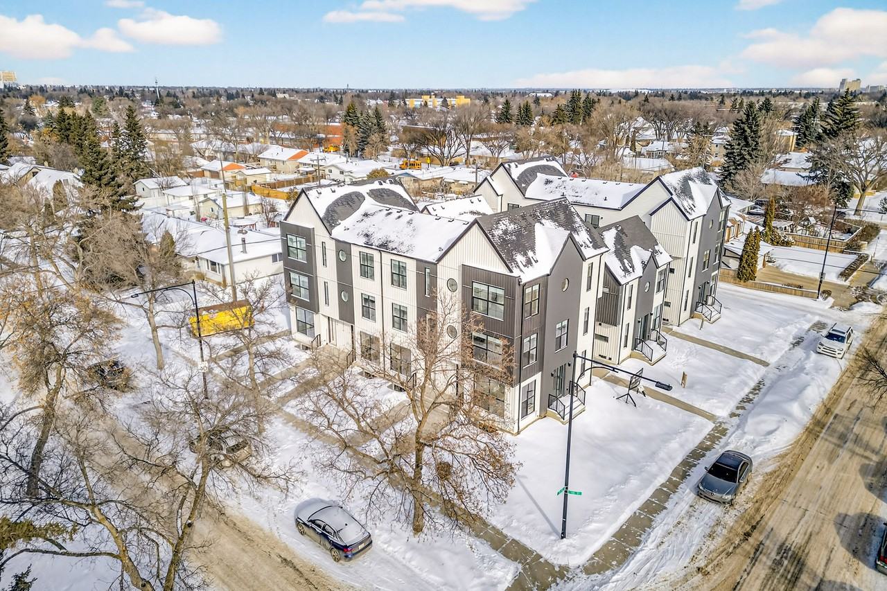 13516 115 Avenue - Photo 2 of 50