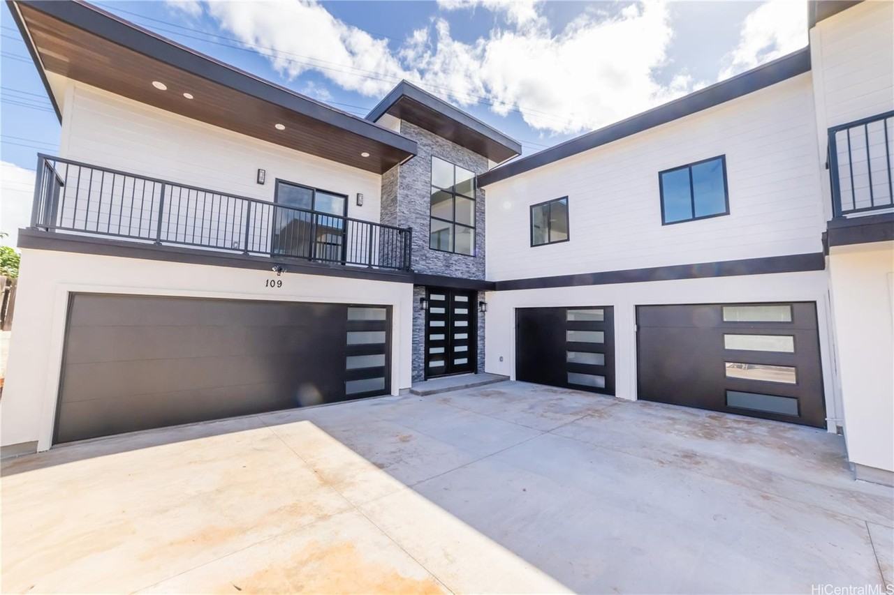 1091 Puu Alani Way #1