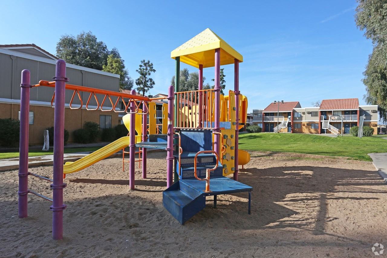 The Square on Indian School - Photo 7 of 15