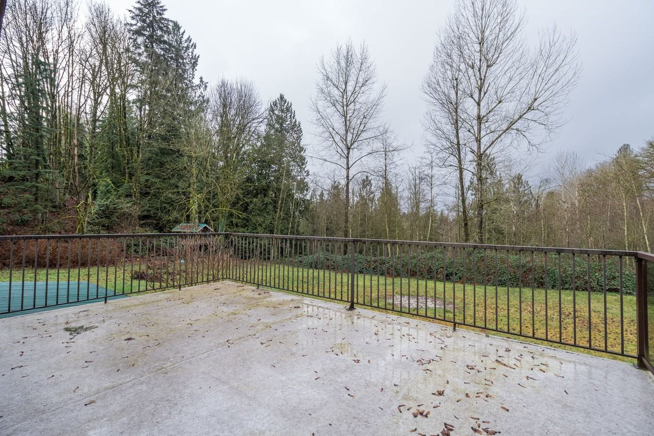 32460 Cherry Ave #1 - Photo 7 of 34