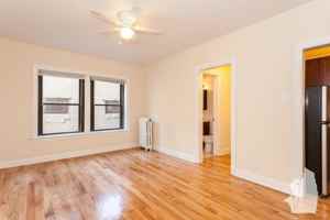 featured image of 1164 N Dearborn St #216