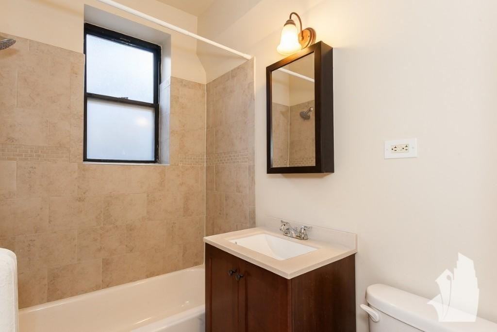 1164 N Dearborn St #315 - Photo 7 of 10