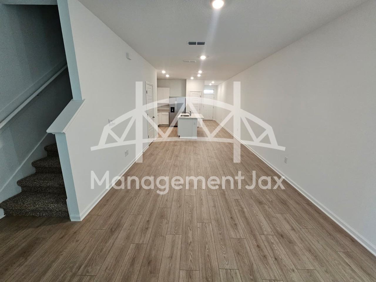 5918 Ortega Lake Dr #1 - Photo 4 of 15