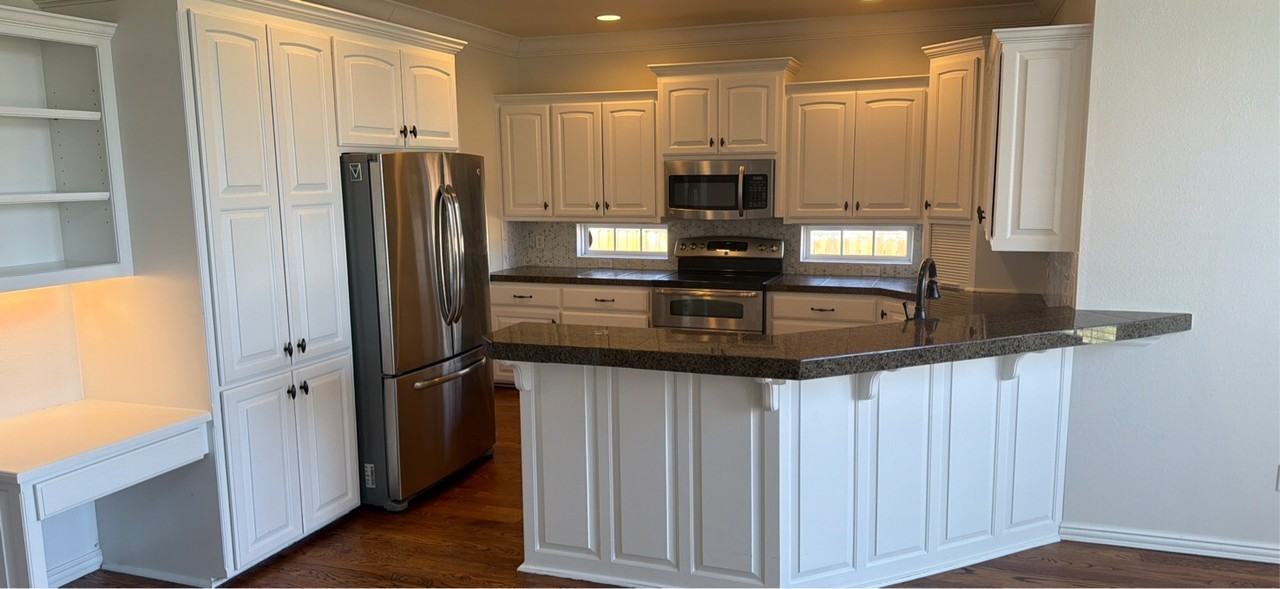 1216 Ne Buckingham Blvd #1 - Photo 6 of 22